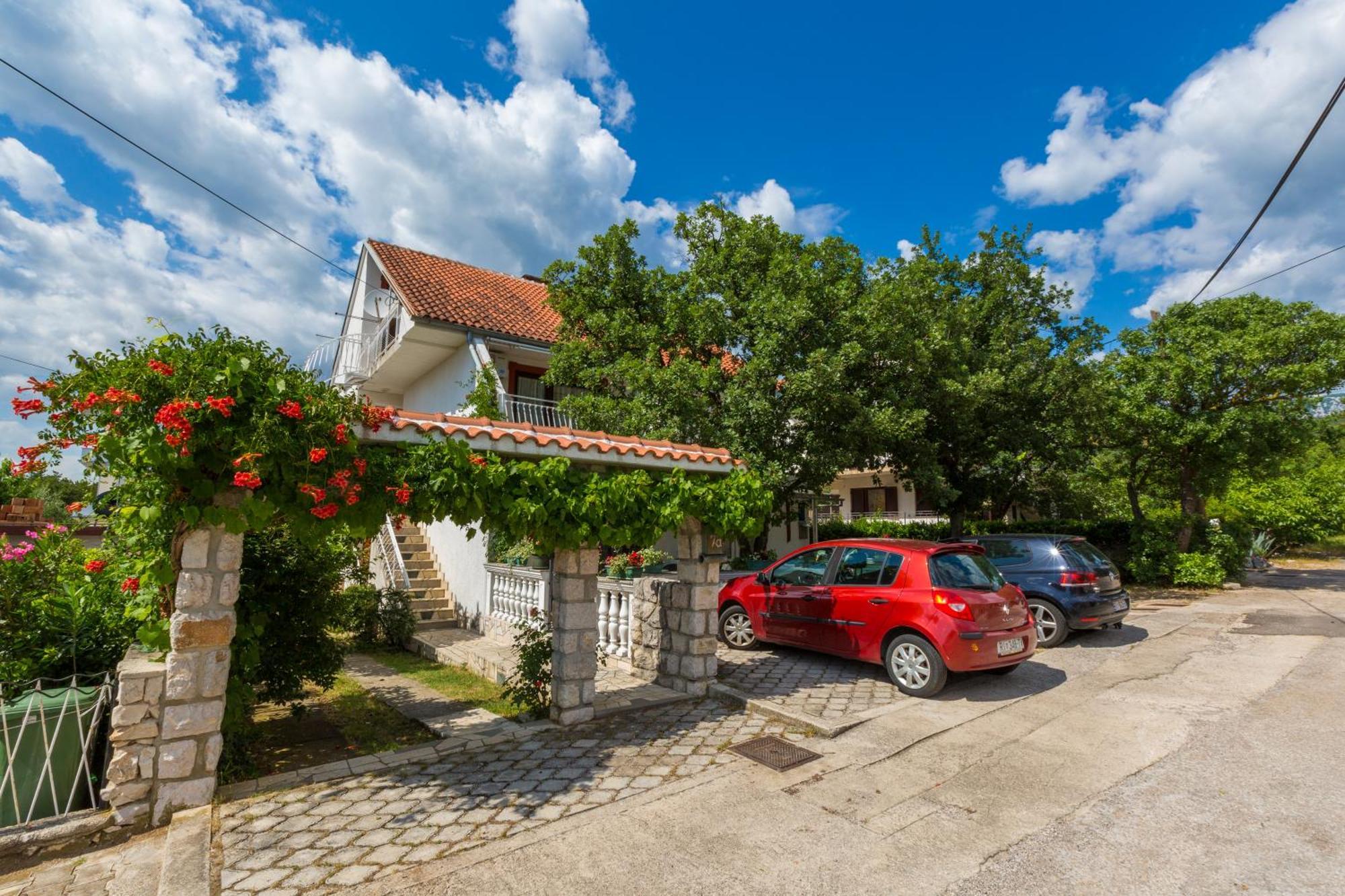 Apartment Dom Jadranovo Eksteriør billede